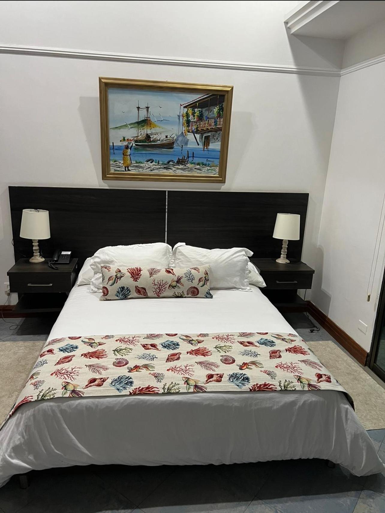 Porto Bello Hotel Boutique Пуэрто-Коломбия Экстерьер фото